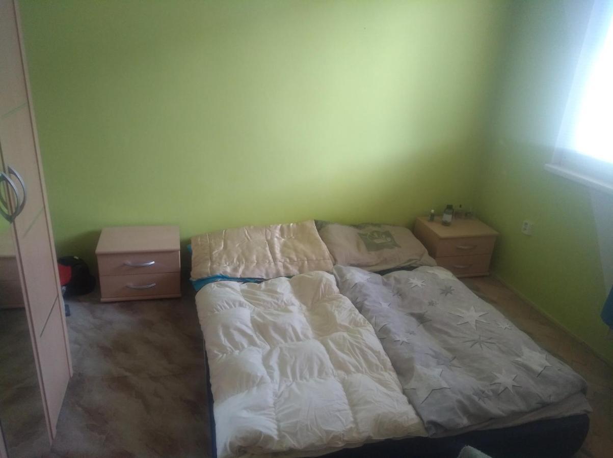 Byt 2+1 S Balkonem Vsetín Dış mekan fotoğraf